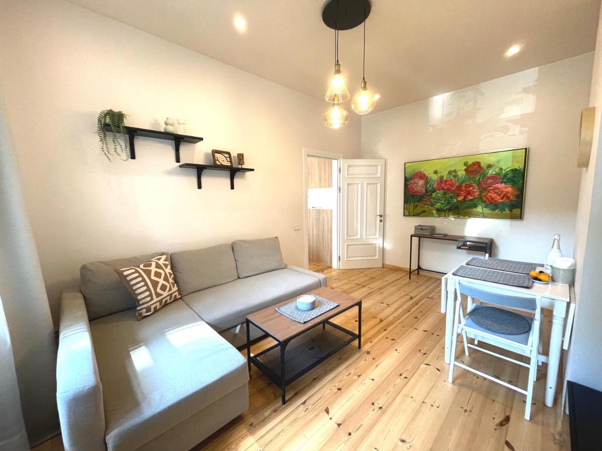 Cozy Home Matisa Apartment, Free Parking, Self Check-In Riga Exterior photo